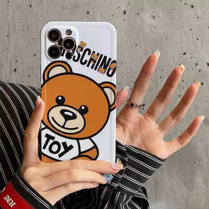 アニメブランドロゴMoschino iPhone16  ポリエチレンケース/ファッション薄型モスキーノ iPhone16 pro ケース販売/ブランドMoschinoスマホケース全機種対応
